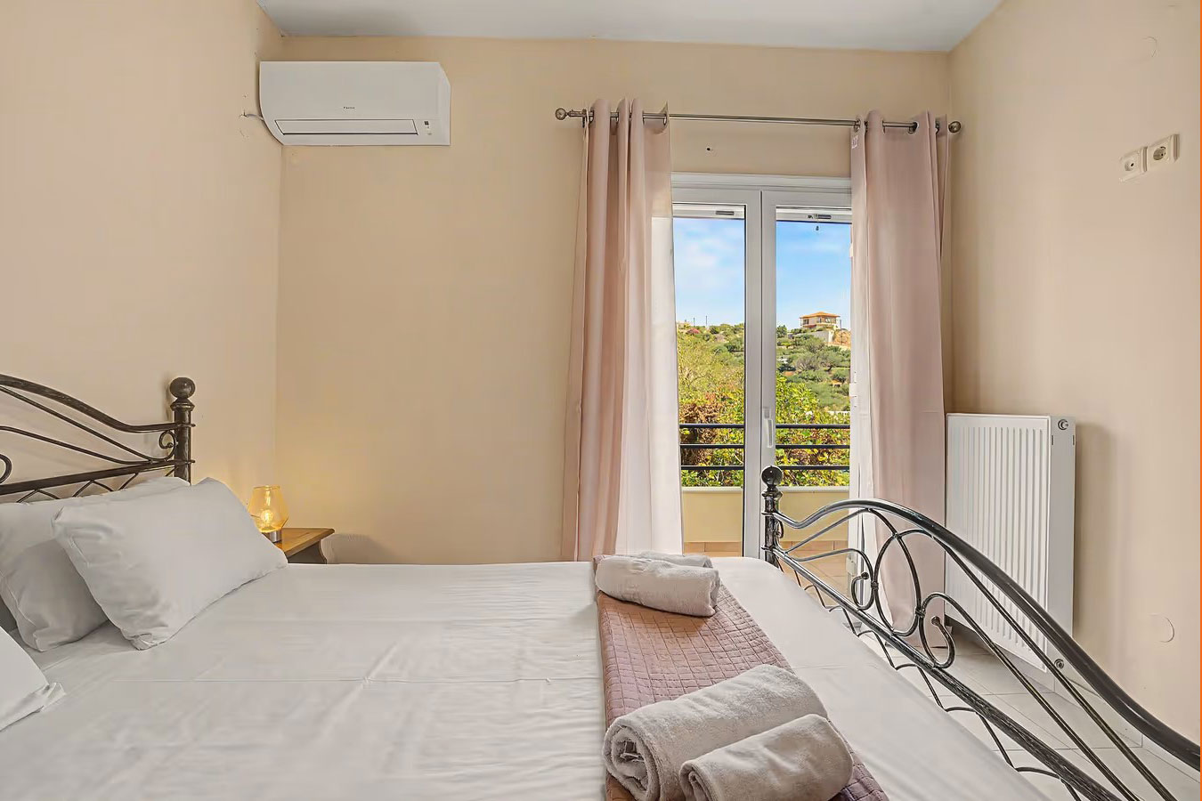 Dimitra Apartments